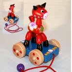 Деревянные каталки Лошадка на колесах