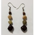 Украшения из дерева Серьги Кубики №2