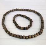 бусы из дерева фото Набор Бусы и браслет серый