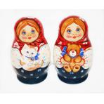 фото Матрешка авторская (Девочка с игрушкой) малая